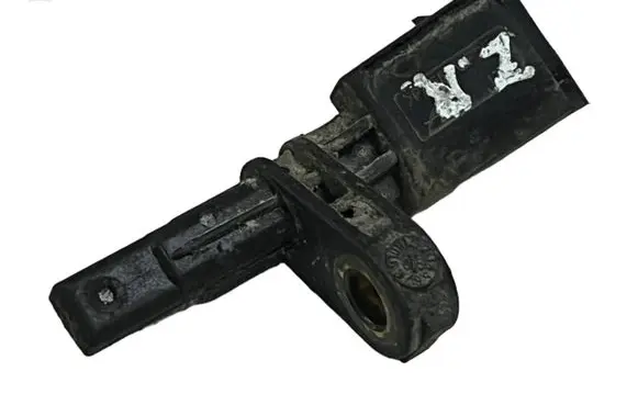Volkswagen PASSAT B6 ABS rear brake sensor 7H0927804