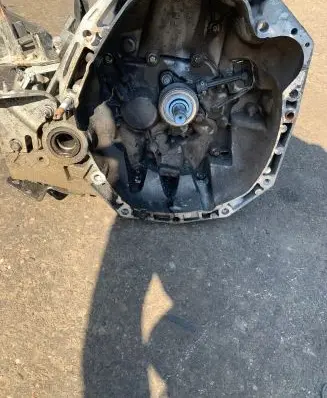 Renault Clio IV Manual 6 speed gearbox 32010BJ90E A043260 8201158915