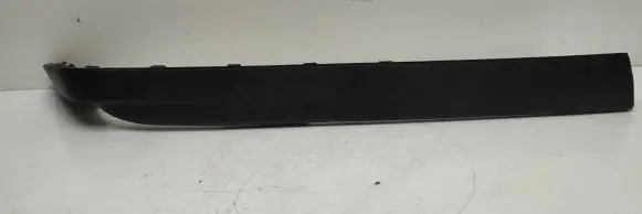Volkswagen Golf III Front bumper lip 1H6805904