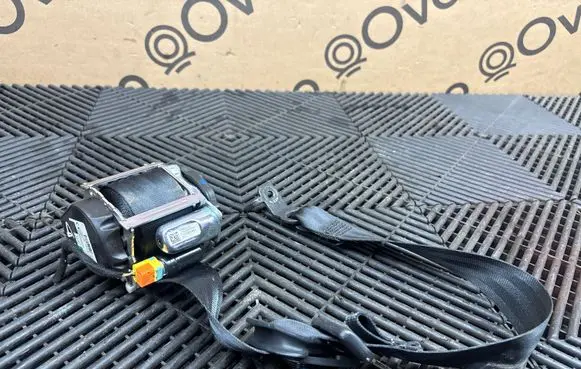 Volvo XC90 Rear seatbelt 0280R0000