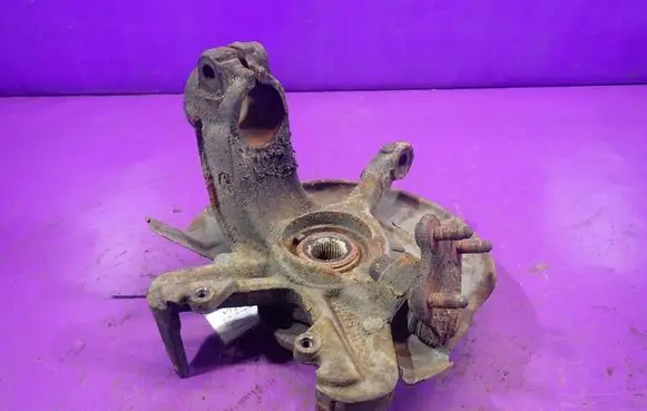 Seat Ibiza IV (6J,6P) Front wheel hub spindle knuckle