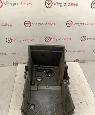Battery box tray