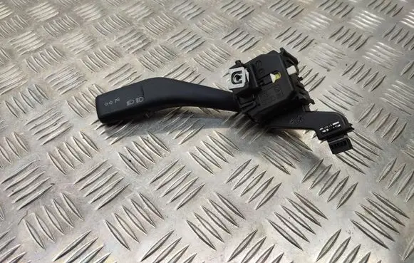 Volkswagen PASSAT B6 Indicator stalk 1K0953513