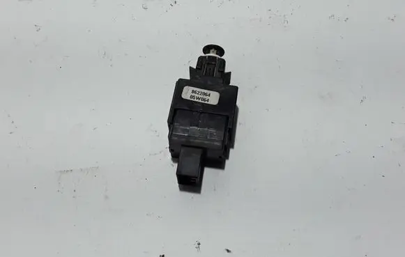 Volvo V70 Brake pedal sensor switch 8622064