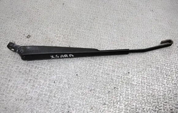 Citroen Xsara Picasso Rear wiper blade arm