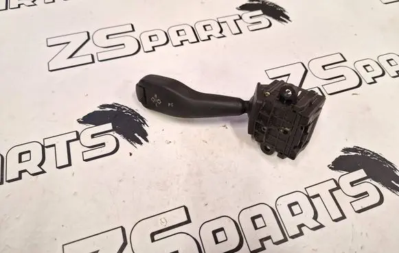 BMW 5 E39 Indicator stalk 8363668