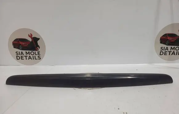 Citroen C3 Trunk door license plate light bar 9643468477 9638861177