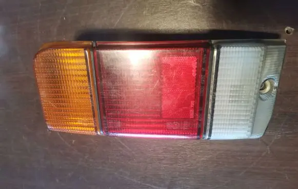 Nissan Maxima Rear/tail lights IKI4332