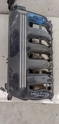 BMW 5 E39 Intake manifold 7789287