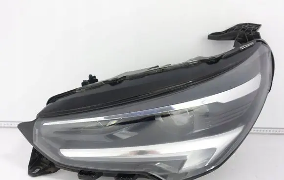 Opel Corsa F Headlight/headlamp 90195123