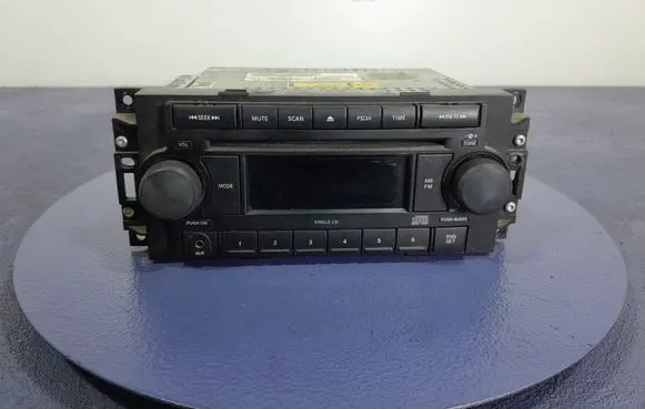 Dodge Charger Radio/CD/DVD/GPS head unit P05064173AK