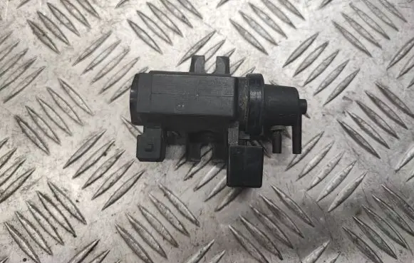BMW 5 E60 E61 Turbo solenoid valve 7005790307 1174ZZ9663403