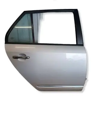 KIA Carens II Rear door 