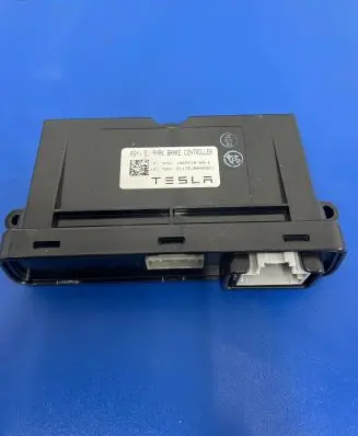 Tesla Model X Hand brake control module 100761800E 21177J0000321