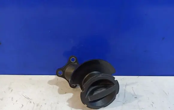 Volvo S80 Oil fill pipe 30777537
