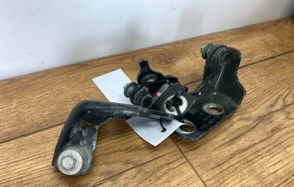 Ford Escape IV Front door lower hinge JX7BA22810ABPI JX7BA22810AB