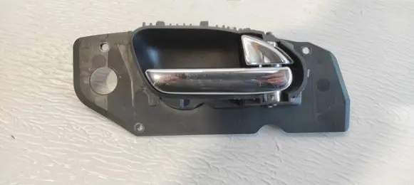 Peugeot 607 Front door interior handle 9629160577