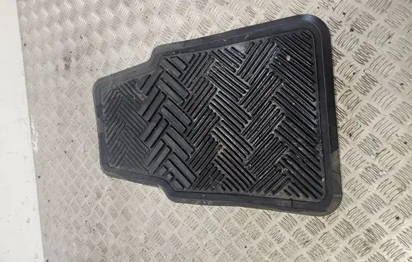 Hummer H3 Front floor mat 
