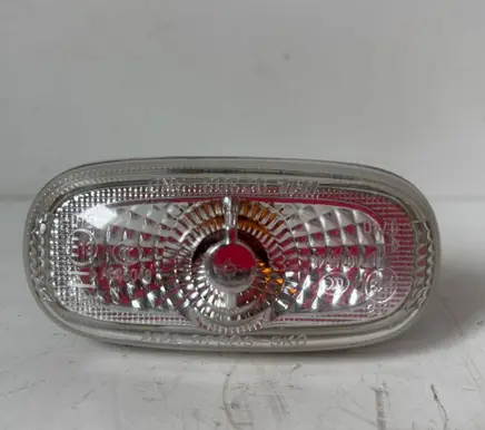Hyundai Santa Fe Front fender indicator light A045048 923033K0