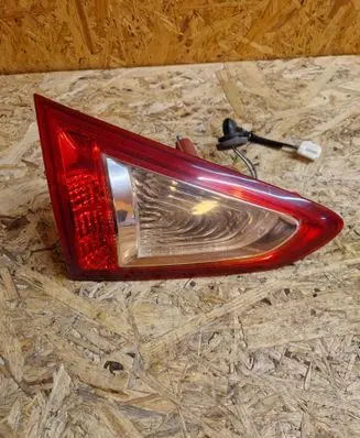 Infiniti EX Tailgate rear/tail lights P7007