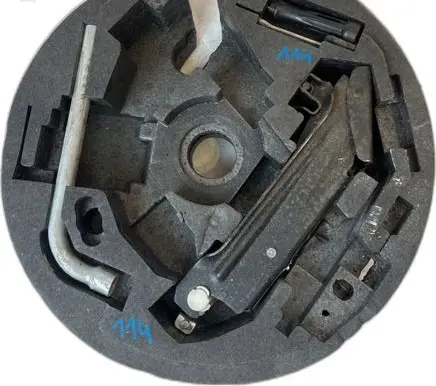 Volkswagen Golf Plus Holder (bracket) 8P0012109E