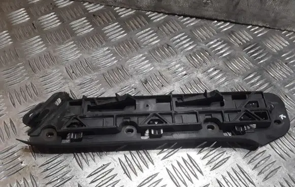 Volkswagen Touran I Front bumper mounting bracket 1T0807935