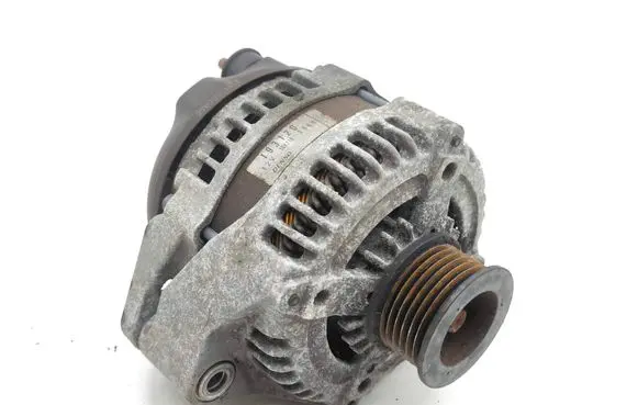 Maserati Quattroporte Generator/alternator 193120 1042103960