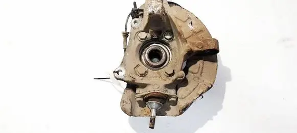 Volvo S60 Front wheel hub 9461944
