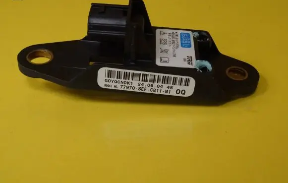 Honda Accord Front seatbelt buckle 77970-SEF-C811-M1