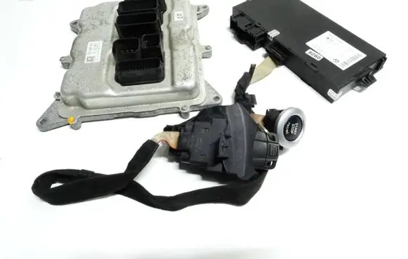 BMW X1 E84 Engine ECU kit and lock set 8603576 9278746 030119505