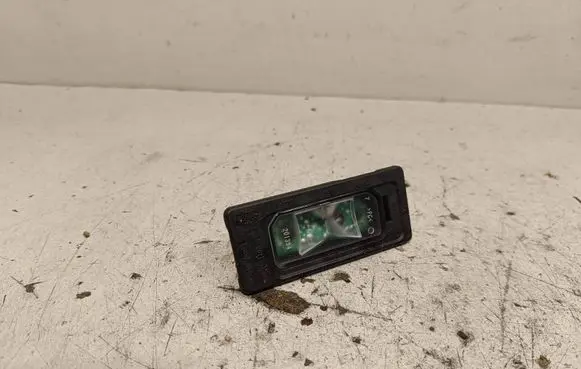Jaguar XE Number plate light