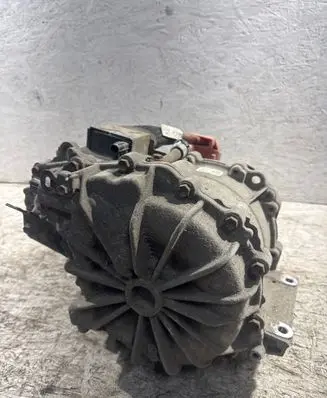 Toyota RAV 4 (XA50) Rear differential 21JTR1 06436 1AA20B