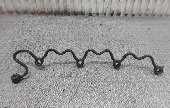 Toyota Avensis T250 Fuel return line/hose 