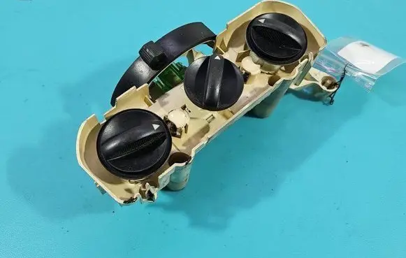 Climate control/heater control trim