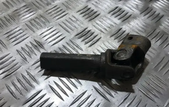 Mitsubishi Carisma Steering column universal joint