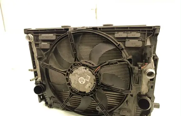 BMW 7 F01 F02 F03 F04 Radiator set 8509167