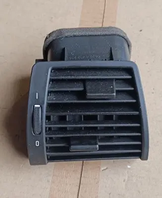 Dashboard side air vent grill/cover trim