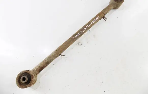KIA Sorento Rear control arm