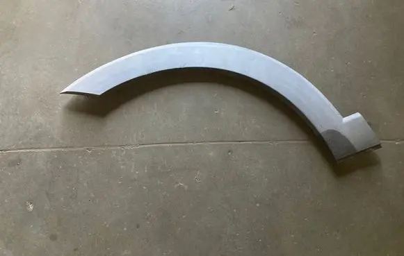Front arch trim