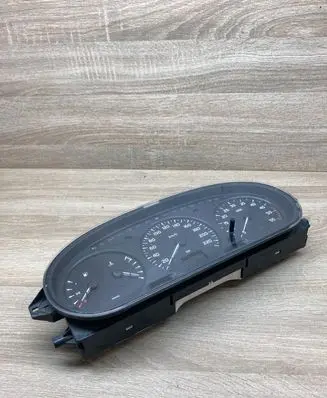 Renault Scenic I Speedometer (instrument cluster) 215781612