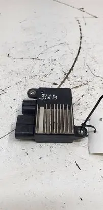 Toyota Yaris Fan control module 8925712020 4993003351