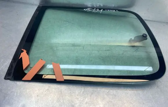 Peugeot Partner Rear windscreen/windshield window 