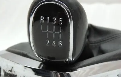 Opel Antara Gear lever shifter trim leather/knob 25199278