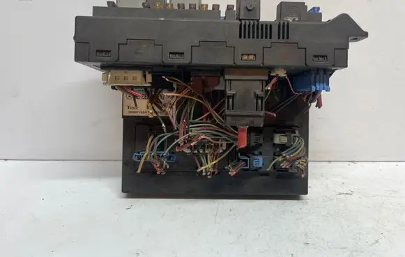 Mercedes-Benz S W220 SAM control unit 2115453901
