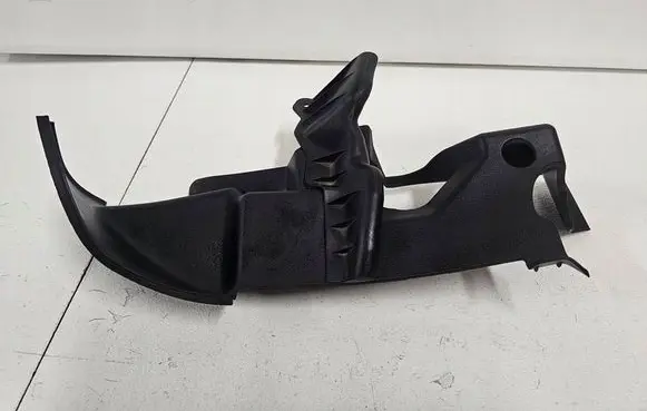 Honda CR-V Brake cooling air channel/duct 74206-T1GA-G0