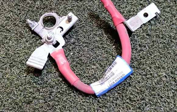 Opel Vivaro Positive cable (battery) 93455530 243866500R
