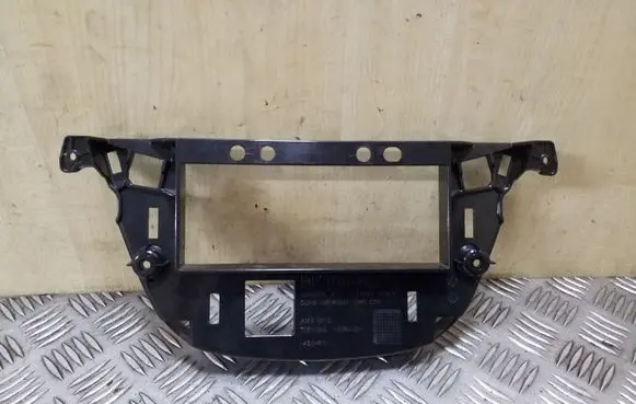 Opel Insignia A Radio/GPS head unit trim 