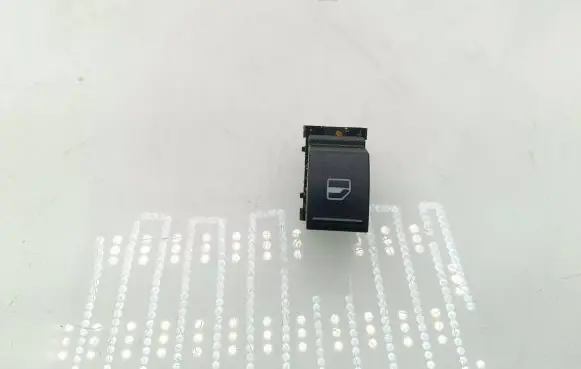 Volkswagen PASSAT B7 Electric window control switch