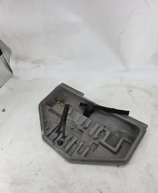 BMW 5 E34 Tool box 71111179885