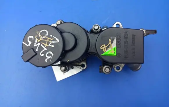 Mercedes-Benz A W169 Oil breather separator A6400101162 0928402058